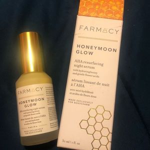 Farmacy honeymoon glow 🍯